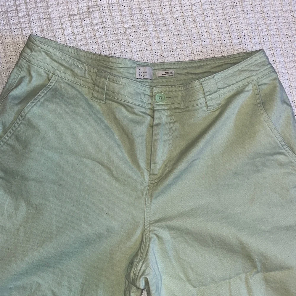A.new.day Pastel Green wide leg high rise stretch ankle jeans sz 14 - Picture 3 of 7